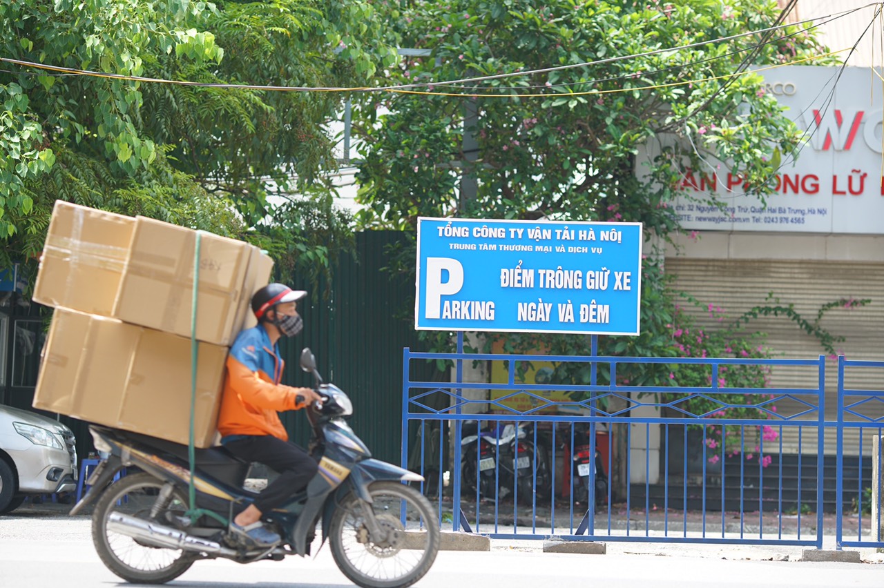 Hà Nội điều chỉnh quy định hoạt động dịch vụ giao hàng 